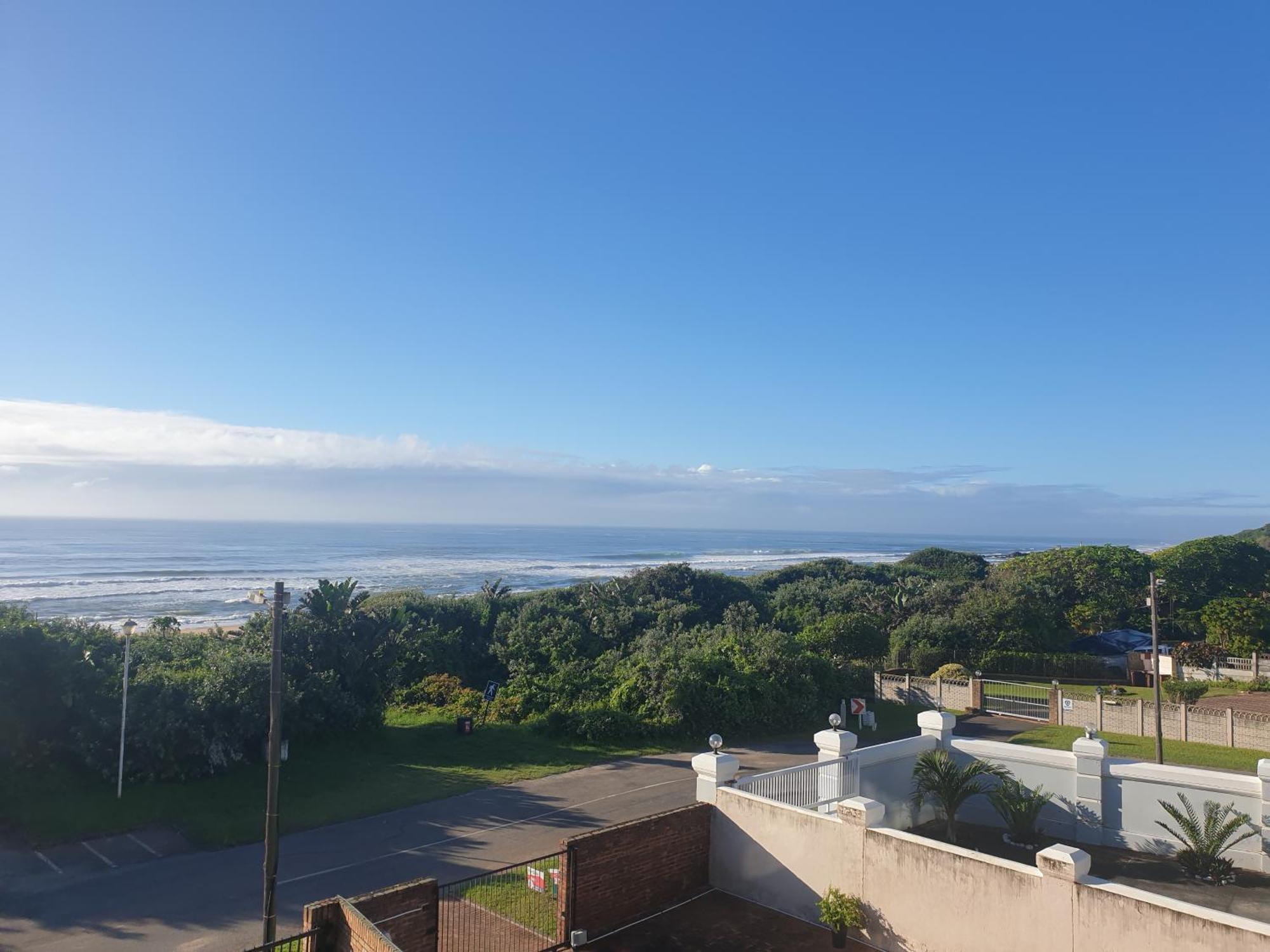 Deep Blue Guest House Amanzimtoti Esterno foto