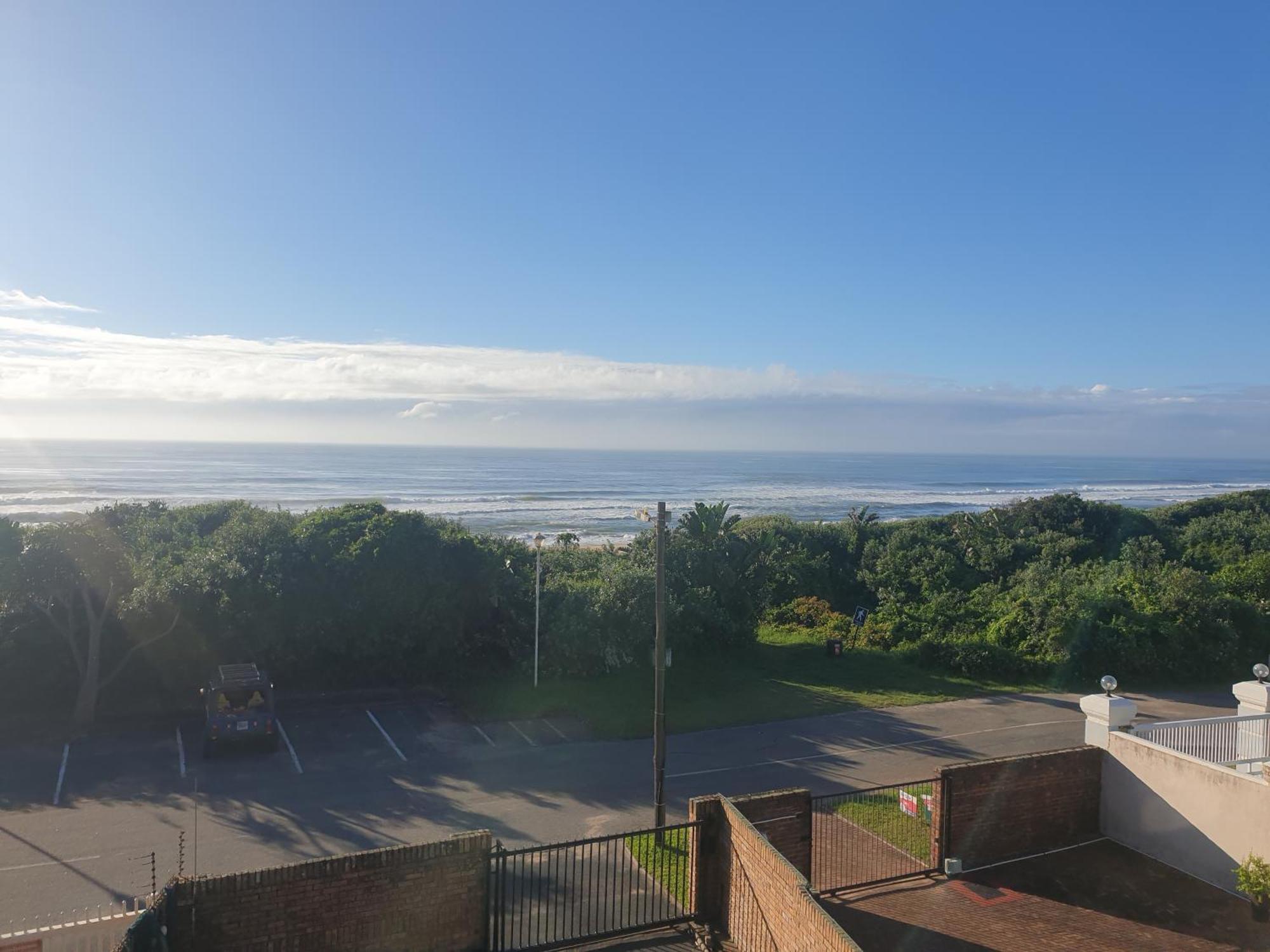 Deep Blue Guest House Amanzimtoti Esterno foto